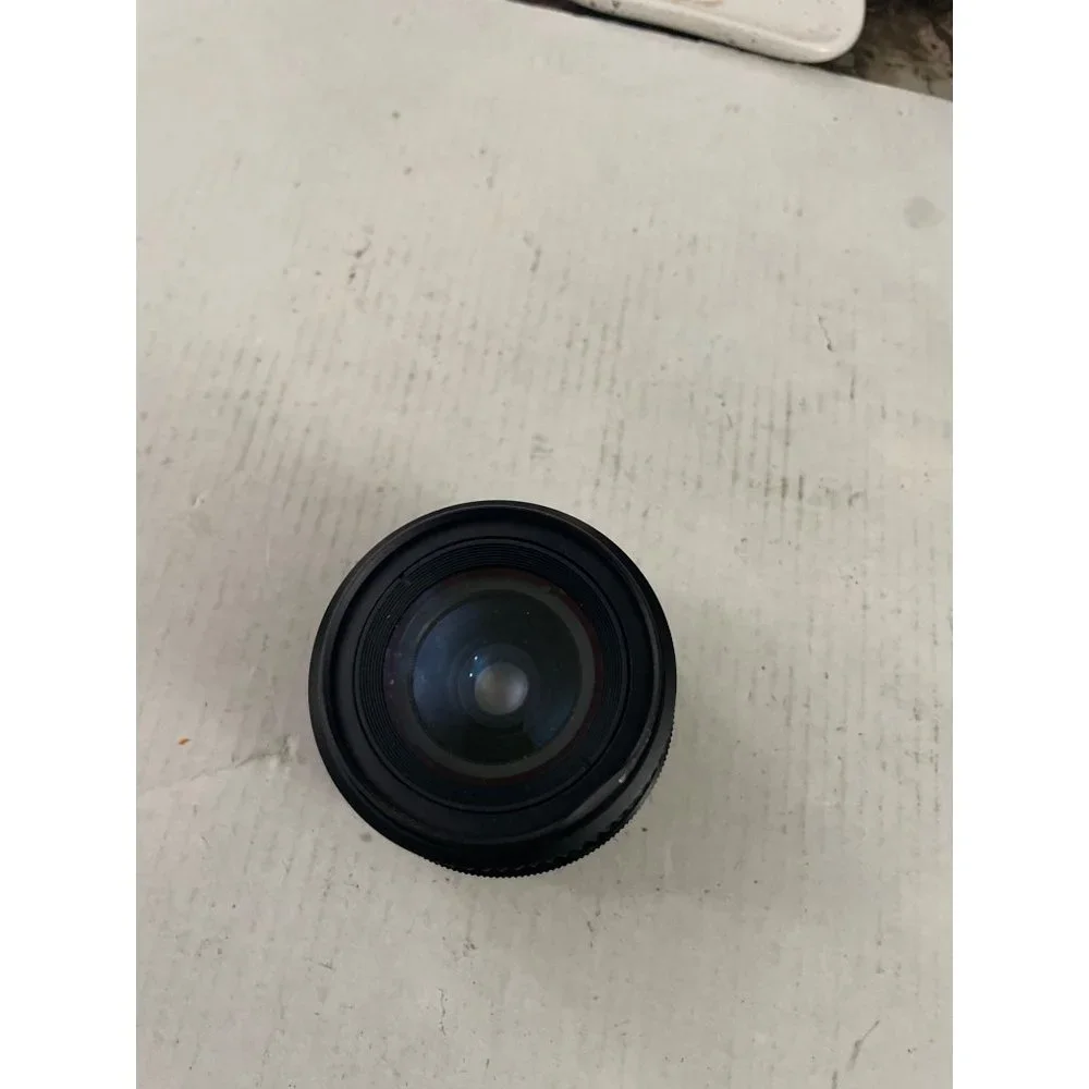 Sakar MC lens 1:2:8 28 mm